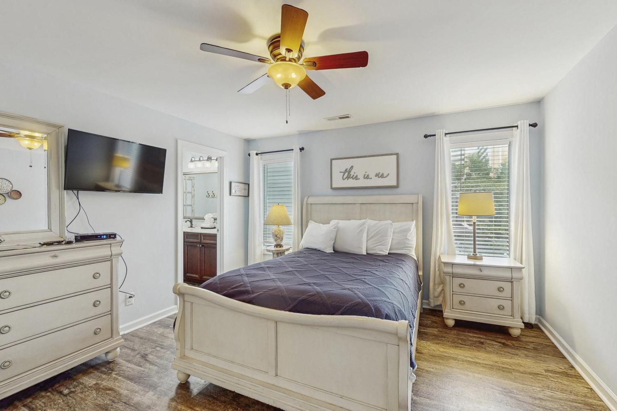 204 Dry Dock Apartment